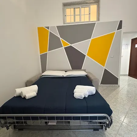 Newhouse Class * Bari