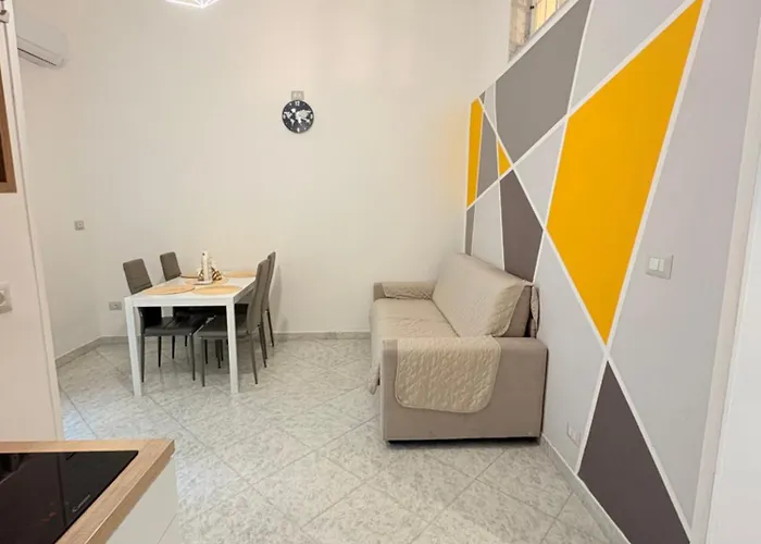 Newhouse Class Apartman Bari