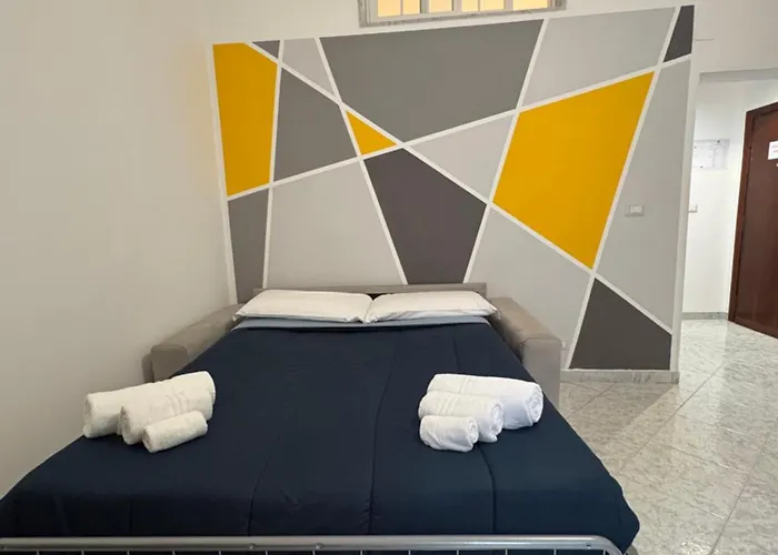 Newhouse Class * Μπάρι