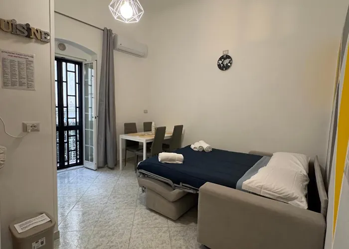 Newhouse Class * Бари